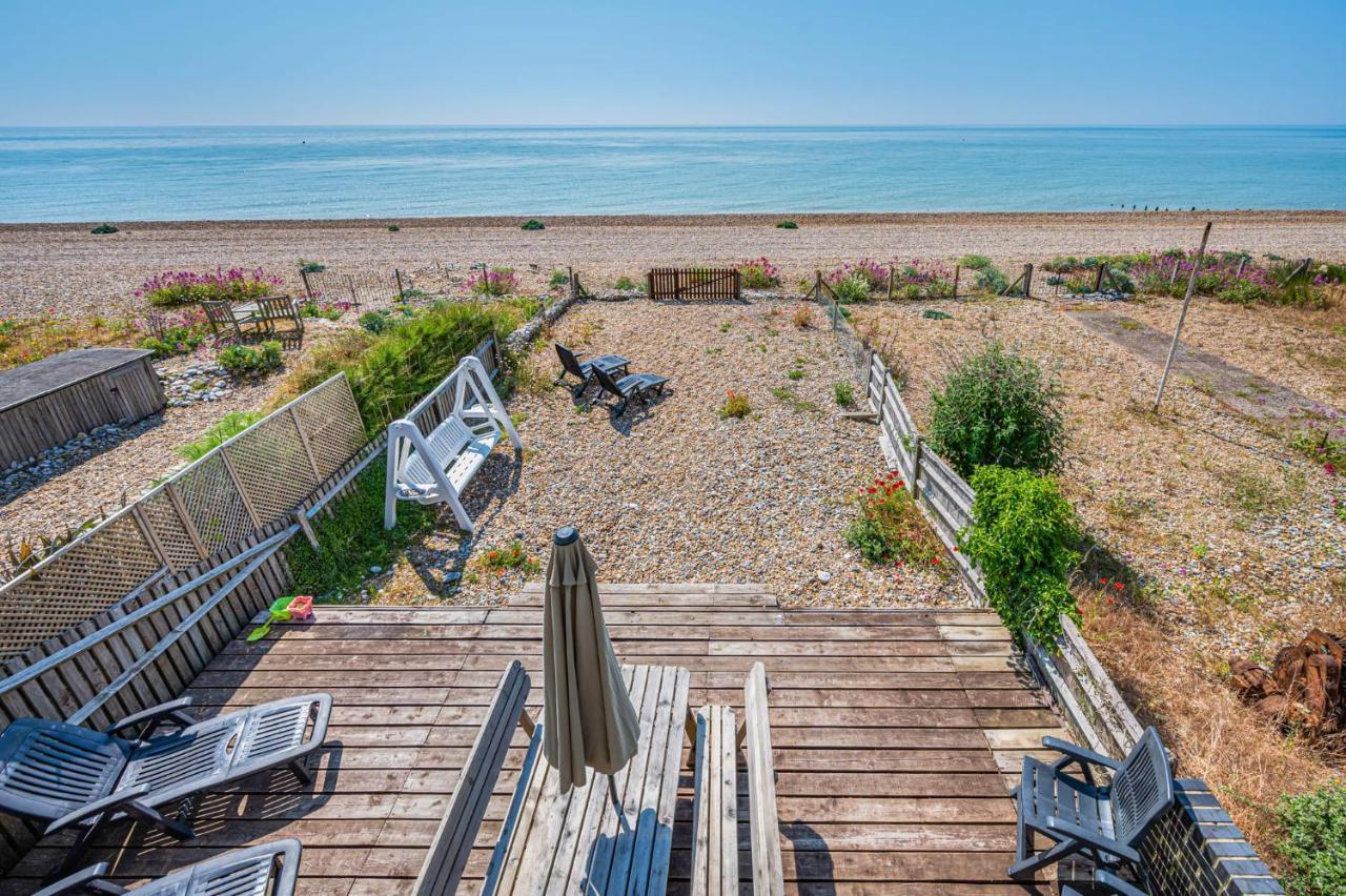 Pebble Paradise Beachfront Family Getaway Pevensey Exterior photo